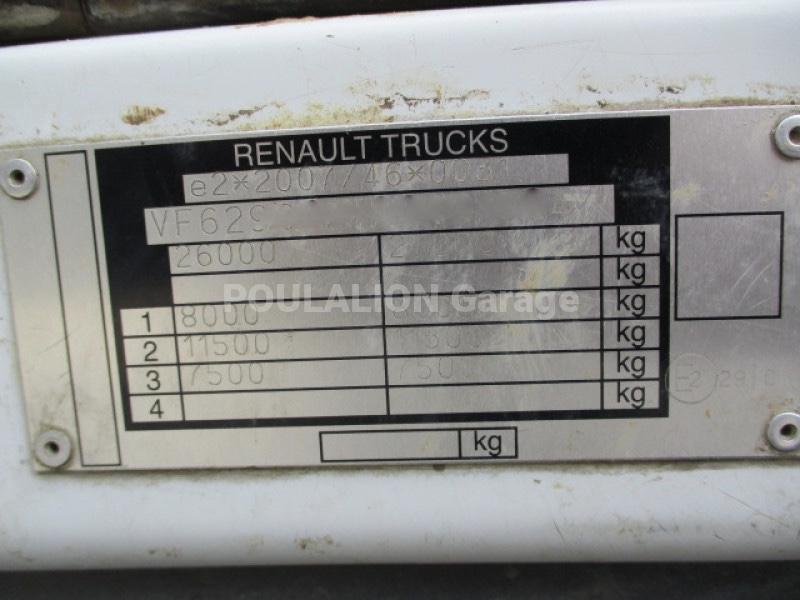 Camion Renault PREMIUM 310.26 S 6X2 D - CITERNE MAGYAR 18000L 5 CPT Citerne Hydrocarbures