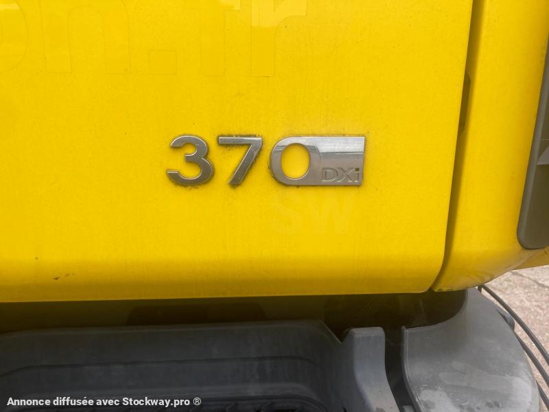 Photo Renault KERAX 370DXI ENGIN DE VOIRIE AVEC SAUMUREUSE EPOKE 12000L SUR TWIST LOCK image 13/16