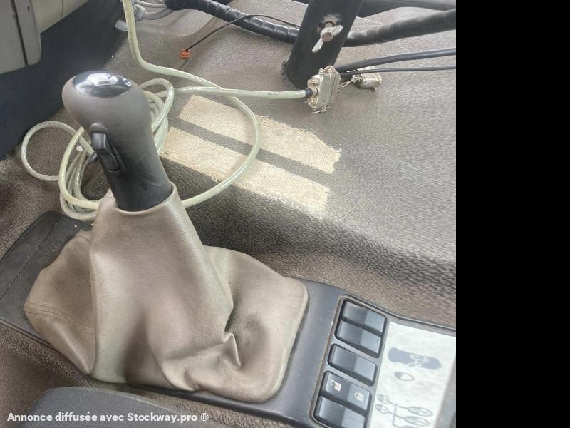 Photo Renault KERAX 370DXI ENGIN DE VOIRIE AVEC SAUMUREUSE EPOKE 12000L SUR TWIST LOCK image 14/16