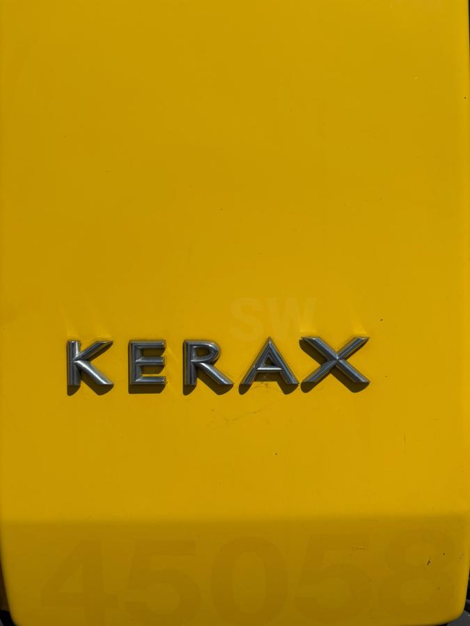 Camião Renault KERAX 370DXI