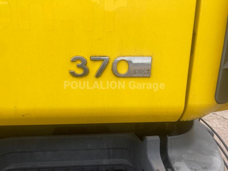 Camion Renault KERAX 370DXI en châssis nu Autre