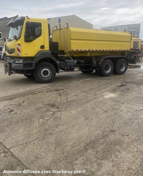 Photo Renault KERAX 370DXI ENGIN DE VOIRIE AVEC SAUMUREUSE EPOKE 12000L SUR TWIST LOCK image 2/16