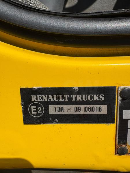 Camião Renault KERAX 370DXI
