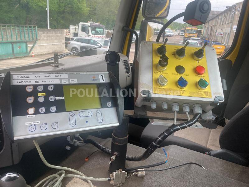 Camion Renault KERAX 370DXI en châssis nu Autre