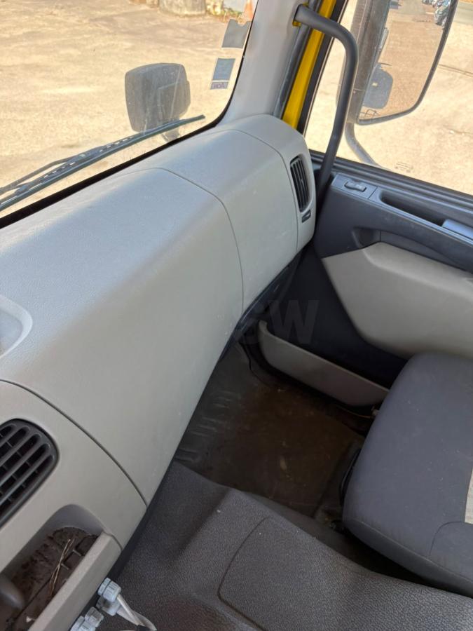 Camião Renault KERAX 370DXI
