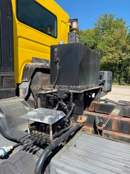 Camion Renault KERAX 370DXI en châssis nu Autre