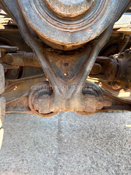 Camion Renault KERAX 370DXI en châssis nu Autre