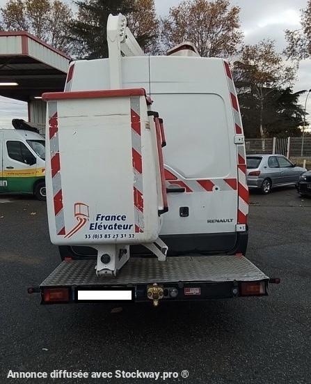 Photo Renault MASTER L2H2 GCF 130 FOURGON NACELLE 121FT SANS STAB image 3/10