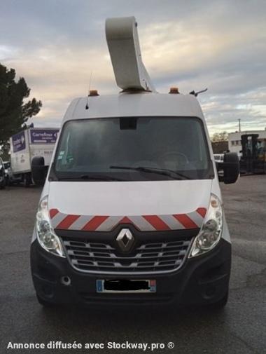 Photo Renault MASTER L2H2 GCF 130 FOURGON NACELLE 121FT SANS STAB image 4/10