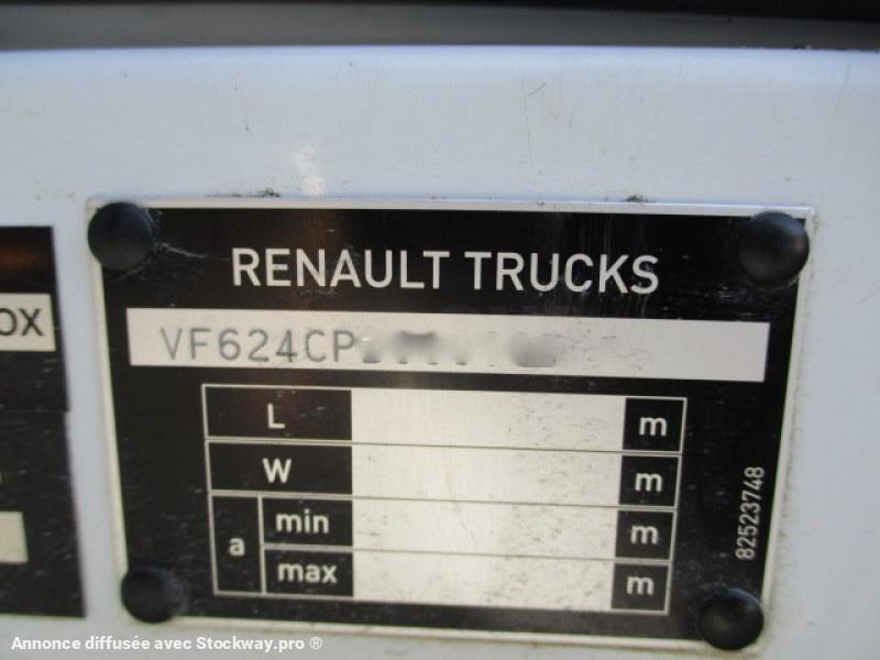 Photo Renault PREMIUM 380.26 6X2 D  A26T  MAGYAR 18000L 5 CPTS  image 18/35