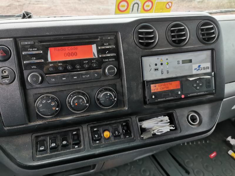 Camión Renault D 7.5 L3 BVM 180