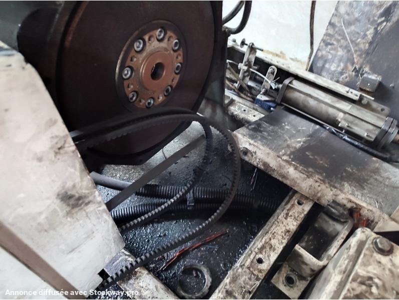 Photo Iveco HYDROCUREUR DAILY 50C17V11 HYDROCUREUR CAISSE POLYFOND BAROCLEAN SKID BM700 image 14/27