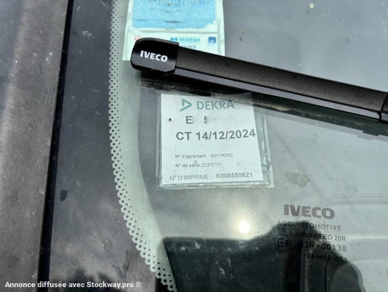 Photo Iveco HYDROCUREUR DAILY 50C17V11 HYDROCUREUR CAISSE POLYFOND BAROCLEAN SKID BM700 image 22/27