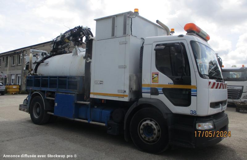 Photo Renault HYDR0CUREUR cuve 6,8m3  image 2/22