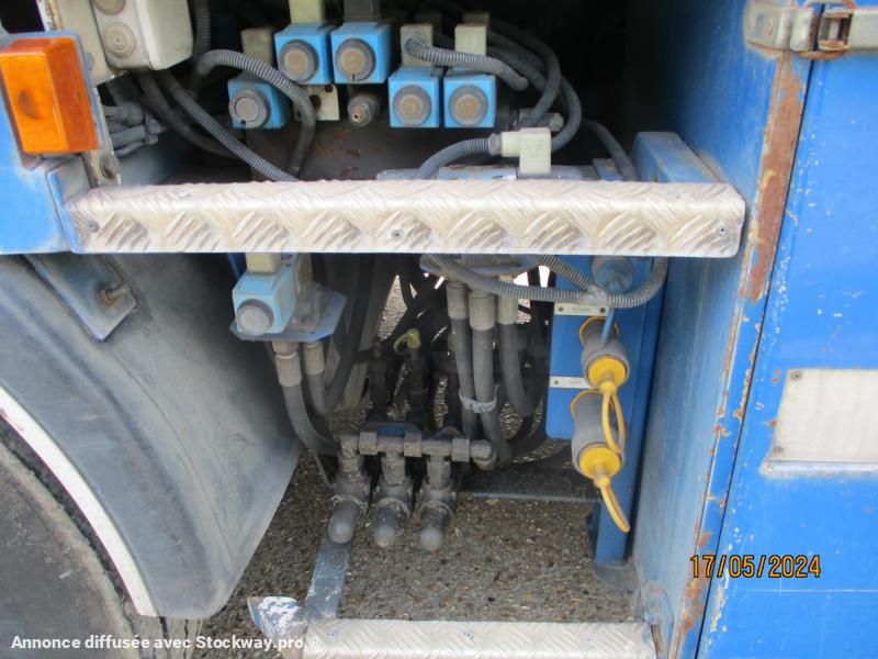 Photo Renault HYDR0CUREUR cuve 6,8m3  image 8/22