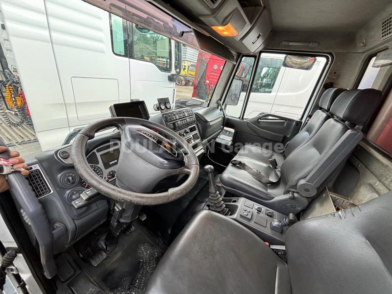 Camion Iveco HYDR0CUREUR cuve 6m3 Autre