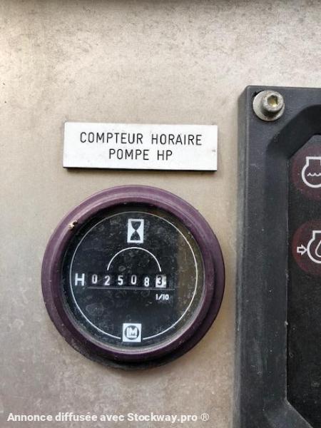 Photo Renault HYDROCUREUR l'ensemble trr + SREM SAMRO HYDROCUREUR cuve 15m3  image 27/41