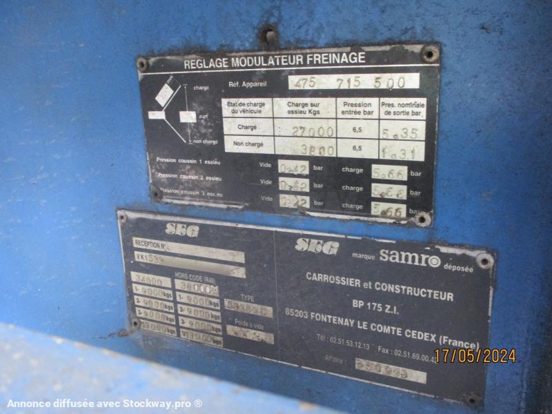 Photo Renault HYDROCUREUR l'ensemble trr + SREM SAMRO HYDROCUREUR cuve 15m3  image 33/41