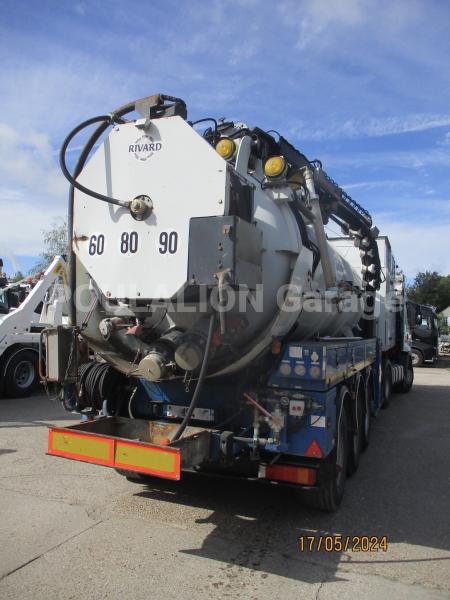 Engin de voirie SAMRO SREM HYDROCUREUR cuve 15m3 Semi-remorque hydrocureur