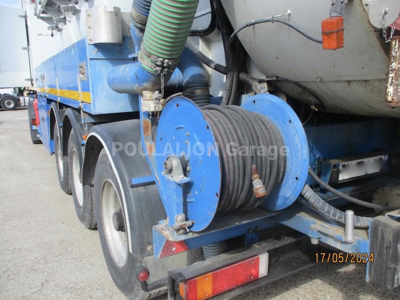 Engin de voirie SAMRO SREM HYDROCUREUR cuve 15m3 Semi-remorque hydrocureur