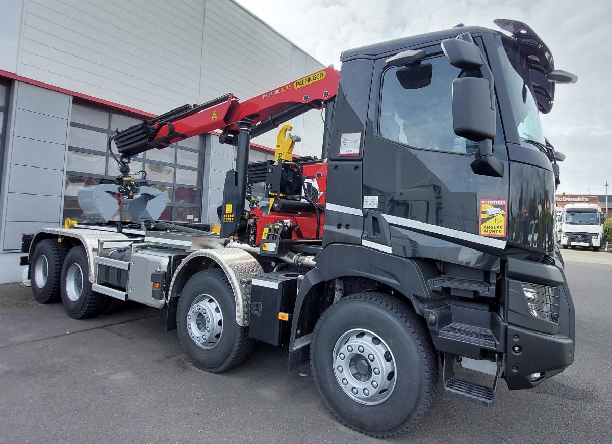 Truck Renault K480 Medium 13L E6 8x4