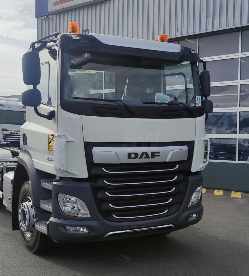 Ciężarówka DAF CF 430 FAN 6X2 Porteur