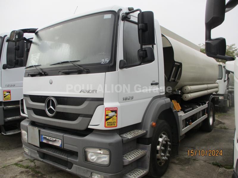 Camion Mercedes AXOR 1829, 4x2, citerne 14000L, 3 cpts Citerne Hydrocarbures