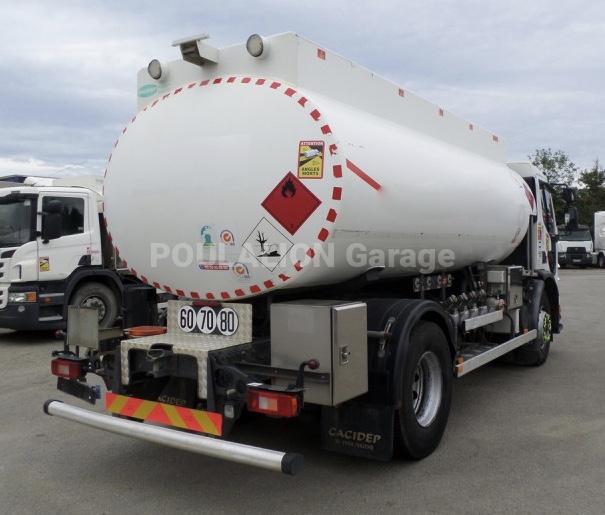 Camion Volvo FES 42260 MAGYAR 13000 L 4 cpts Citerne Hydrocarbures