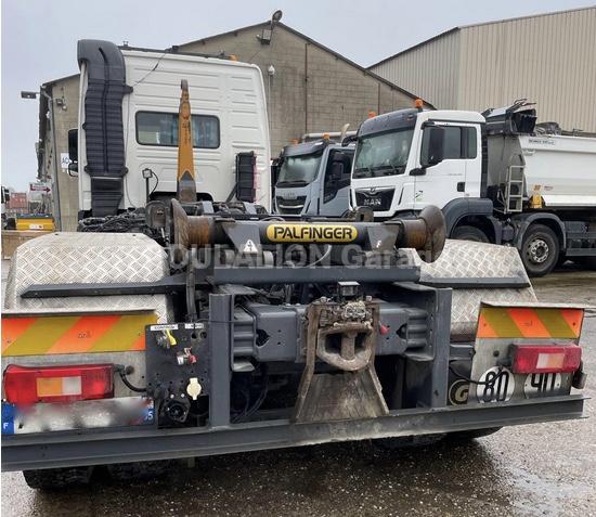 Camion Volvo FM 420  6X4 Polybenne