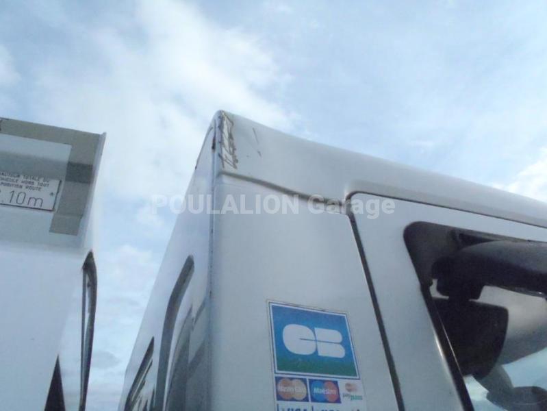 Camion Renault MIDLUM 270.16  DXI  4X4 COMPARTIMENTS Citerne Hydrocarbures