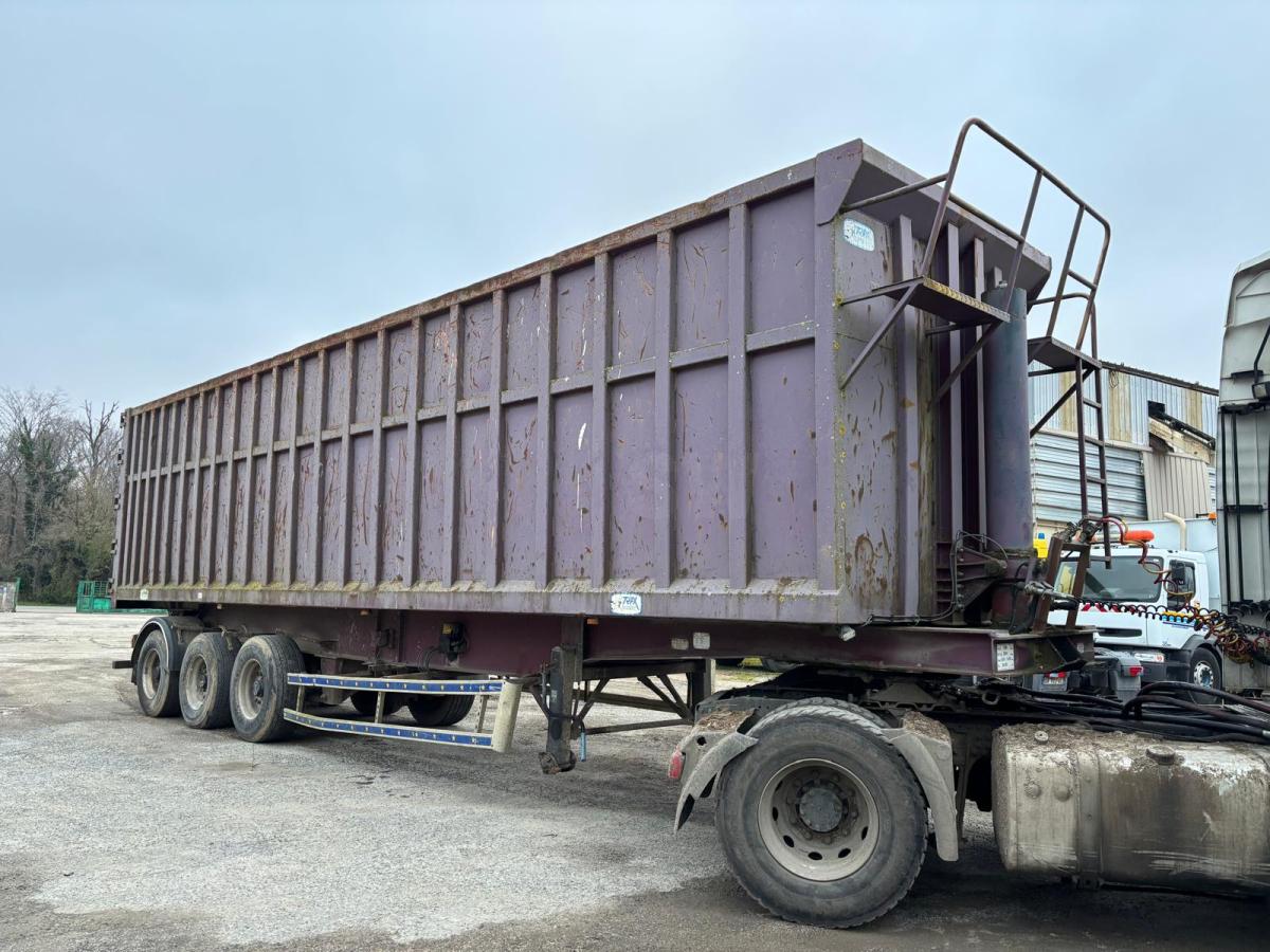 Naczepa Trax 62m3 3 essieux