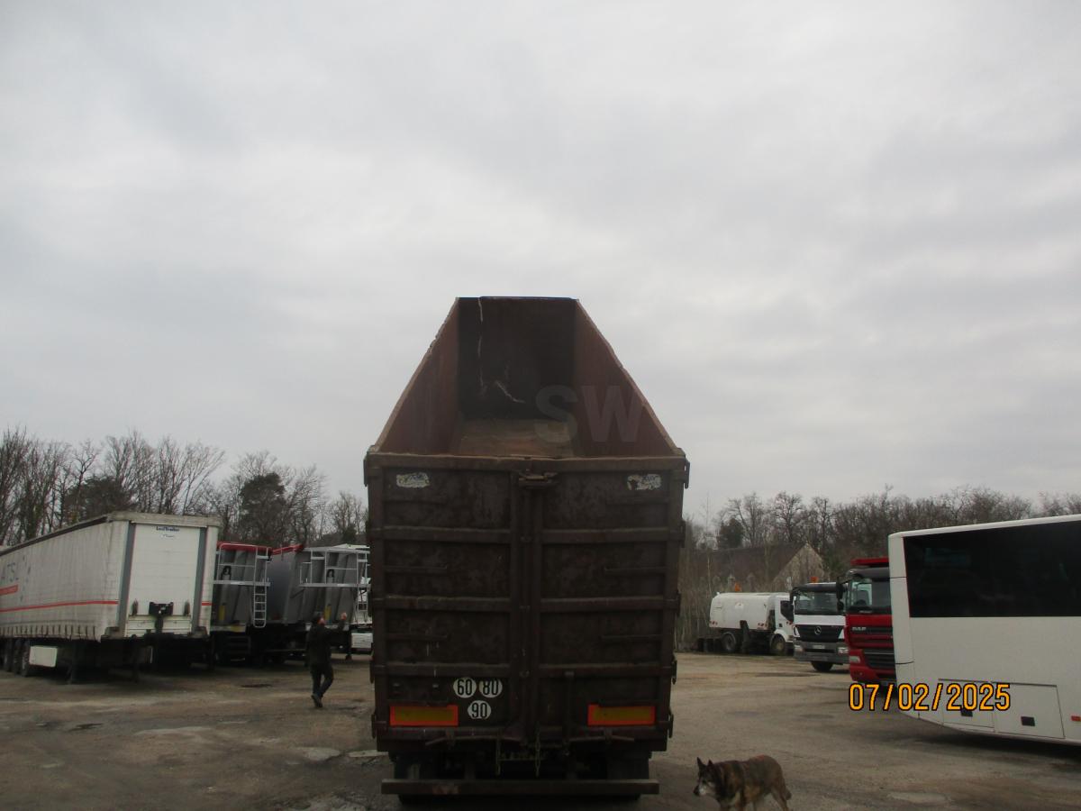 Naczepa Trax 62m3 3 essieux