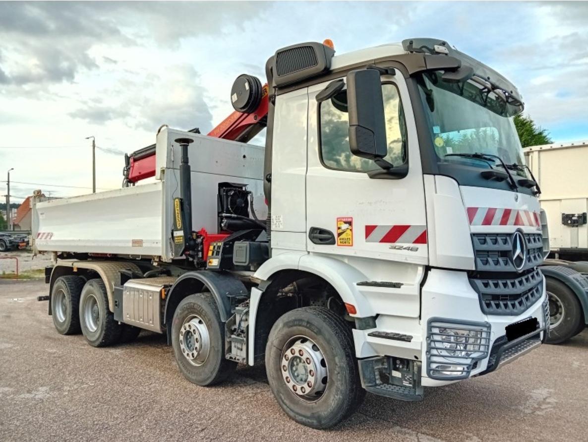 LKW Mercedes GRUE PALFINGER PK 22002-EH B
