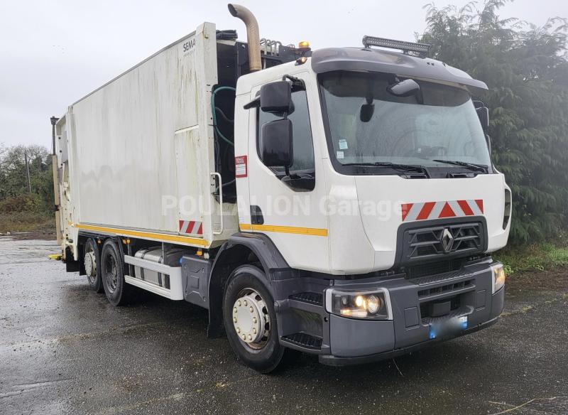 Engin de voirie Renault D WIDE Camion benne à ordures ménagères