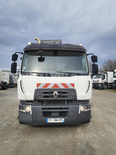 Mezzo di rete stradale Renault D WIDE