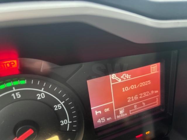Camião Renault PREMIUM D WIDE C 320