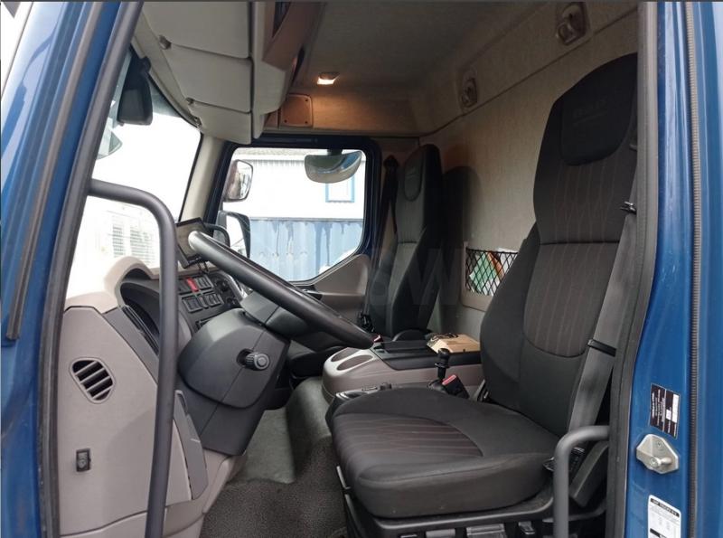 LKW DAF LF 210 FA