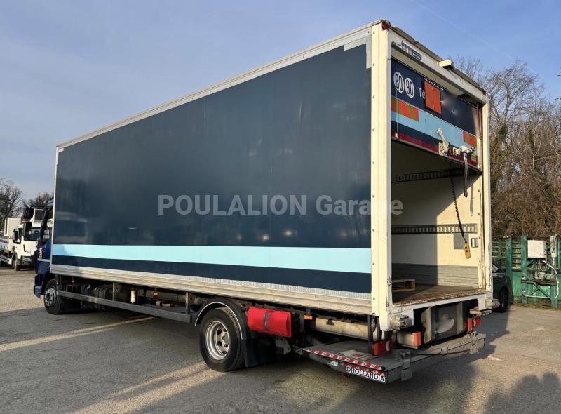 Camion DAF LF 210 FA HAYON RETRACTABLE DHOLLANDIA Fourgon