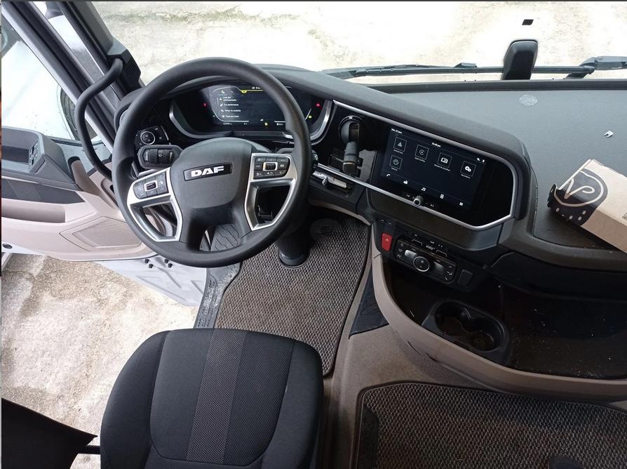 Cabeza tractora DAF NGD 480 FT