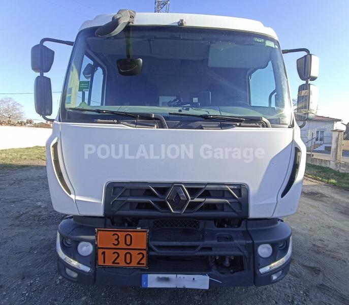 Camion Renault D 16.250 MED CITERNE MAGYAR 10500L, 4 CPTS Citerne Hydrocarbures