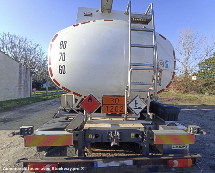 Photo Renault D 16.250 MED CITERNE MAGYAR 10500L, 4 CPTS image 8/22