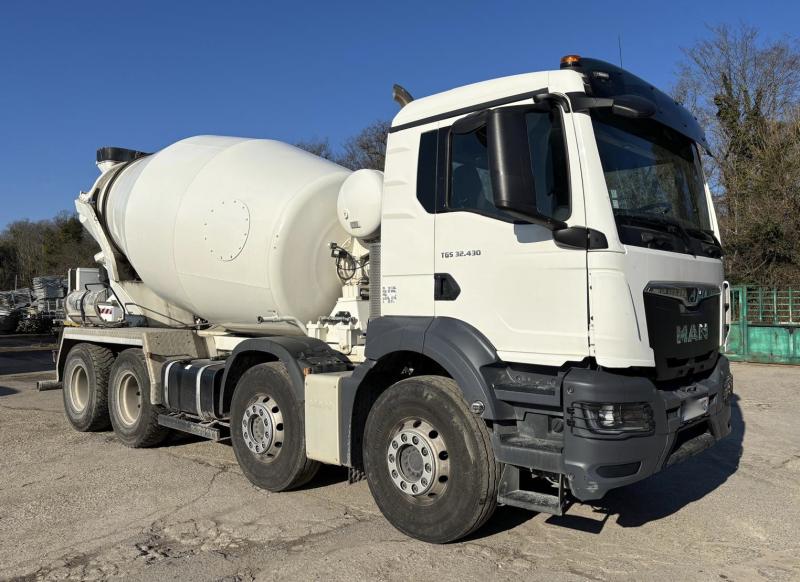 Camión MAN 8x4 TGS 32.430