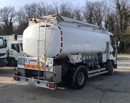 Camión Renault MIDLUM 270.16 4x2 CITERNE CM 64  11 000 L