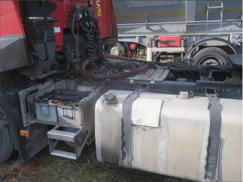 Cabeza tractora Renault T 460 Hydraulique