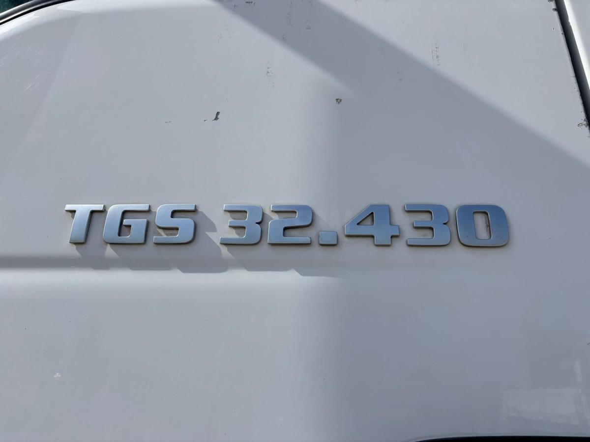 Camión MAN TGS 32.430 8x4