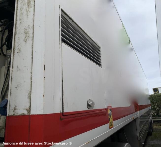 Photo Fruehauf FOURGON PODIUM 32T 2 ESSIEUX image 25/35