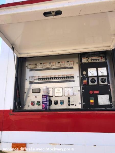 Photo Fruehauf FOURGON PODIUM 32T 2 ESSIEUX image 28/35
