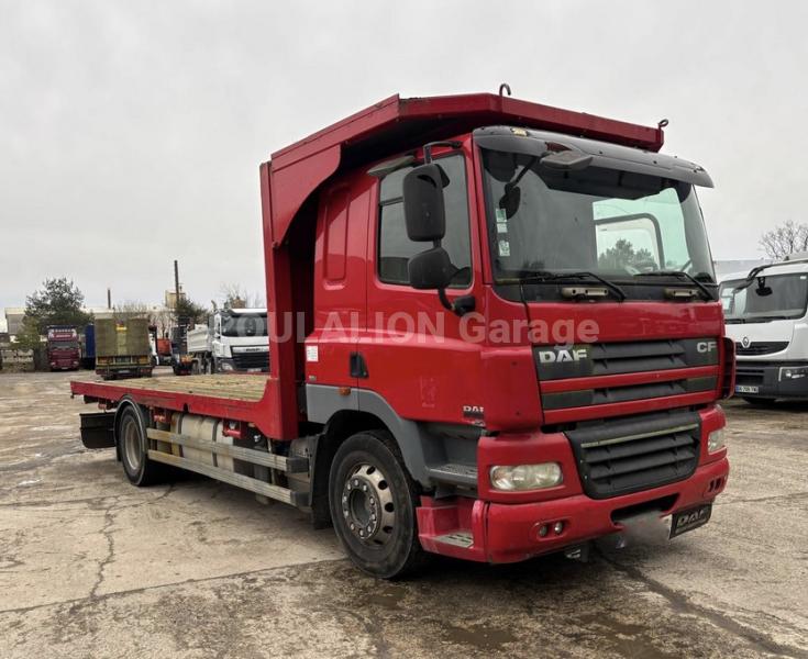 Camion DAF 4X2 PLATEAU PORTE MATERIEL 4X2 PLATEAU PTE MAT Plateau