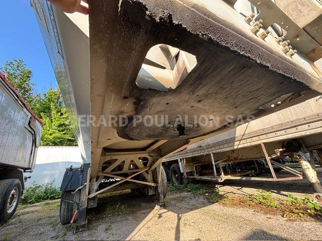 Semi-remorque Benalu 3 ESSIEUX PORTE HYDRAULIQUE Benne Benne TP