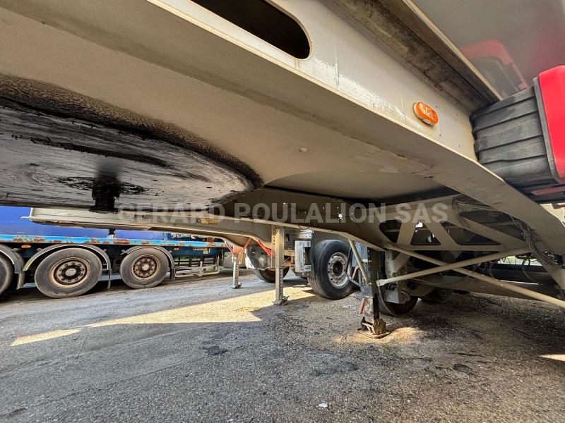 Semi-remorque Benalu 3 essieux,1-er essieu relevable Benne Benne TP